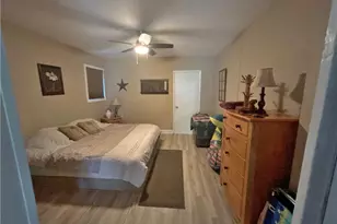 8512 Fordham St, Fort Myers, FL 33907 - Photo 13