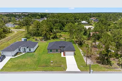 937 Asther St E, Lehigh Acres, FL 33974 - Photo 25