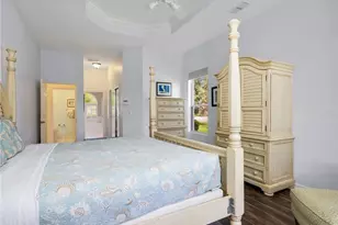 6832 Compton Ln S, Naples, FL 34104 - Photo 19