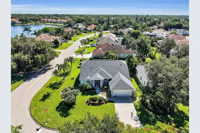 6832 Compton Ln S, Naples, FL 34104 - Photo 3