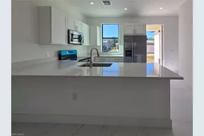 4812 30th St SW, Lehigh Acres, FL 33973 - Photo 5