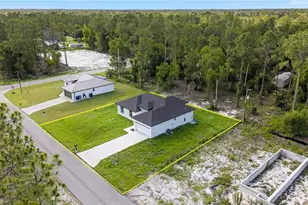 525 Genesee Ave S, Lehigh Acres, FL 33974 - Photo 13