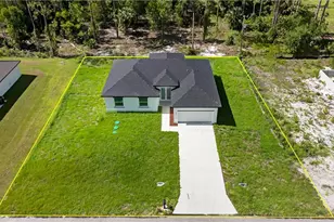 525 Genesee Ave S, Lehigh Acres, FL 33974 - Photo 7