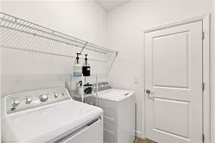 20273 Hartford Blvd, Estero, FL 33928 - Photo 23