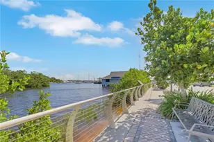 900 Broad Ave S, Naples, FL 34102 - Photo 29