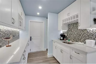 900 Broad Ave S #139, Naples, FL 34102 - Photo 3