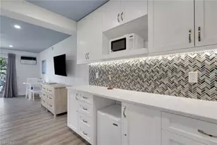 900 Broad Ave S, Naples, FL 34102 - Photo 9