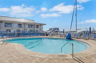 900 Broad Ave S, Naples, FL 34102 - Photo 19