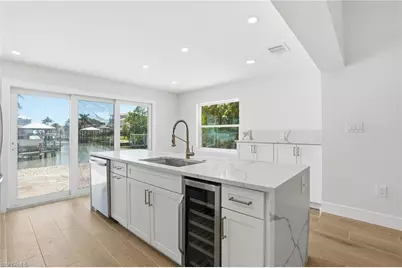 8336 Lagoon Rd, Fort Myers Beach, FL 33931 - Photo 13