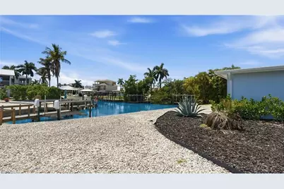 8336 Lagoon Rd, Fort Myers Beach, FL 33931 - Photo 39