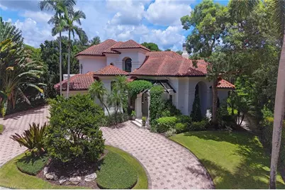 7326 Tilden Ln, Naples, FL 34108 - Photo 3