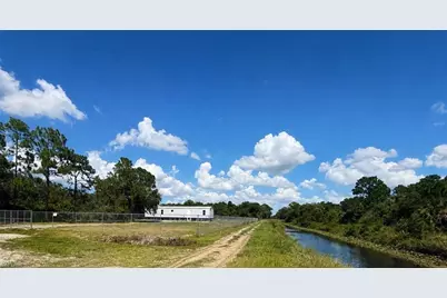 385 S Lindero St, Montura Ranches, FL 33440 - Photo 11