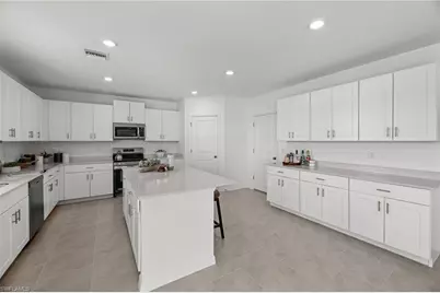 17776 Monte Isola Way, North Fort Myers, FL 33917 - Photo 7