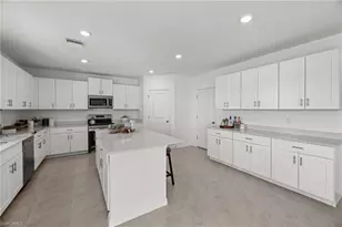 17776 Monte Isola Wy, North Fort Myers, FL 33917 - Photo 7