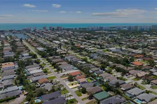 641 105th Ave N, Naples, FL 34108 - Photo 7