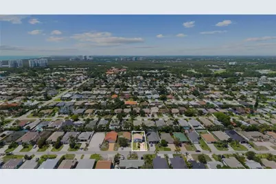 641 105th Ave N, Naples, FL 34108 - Photo 9