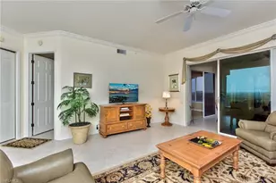 9111 Southmont Cove, Fort Myers, FL 33908 - Photo 11