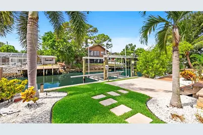 2736 Riverview Dr, Naples, FL 34112 - Photo 21