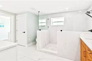 2736 Riverview Dr, Naples, FL 34112 - Photo 15