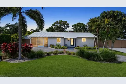 2736 Riverview Dr, Naples, FL 34112 - Photo 1