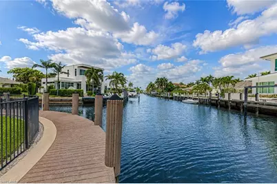 2185 Trout Ct, Naples, FL 34102 - Photo 33