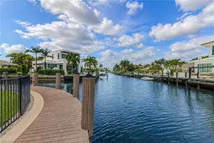 2185 Trout Ct, Naples, FL 34102 - Photo 33