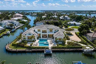 2185 Trout Ct, Naples, FL 34102 - Photo 5