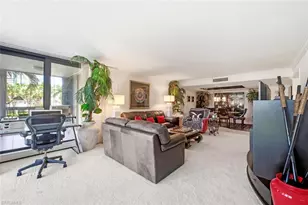 4551 Gulf Shore Blvd N, Naples, FL 34103 - Photo 5