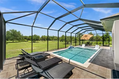 411 24th Ave NE, Naples, FL 34120 - Photo 9