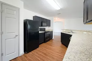 608 Islamorada Dr, Macclenny, FL 32063 - Photo 3