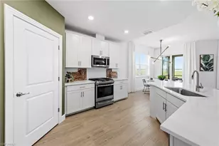 42780 Wildrose Cir, Punta Gorda, FL 33982 - Photo 11
