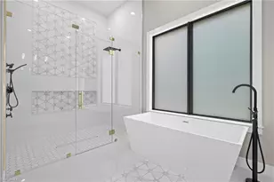 750 109th Ave N, Naples, FL 34108 - Photo 17
