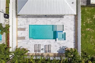 828 100th Ave N, Naples, FL 34108 - Photo 3