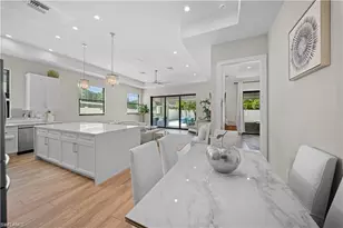 828 100th Ave N, Naples, FL 34108 - Photo 9