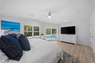 1135 7th St S, Naples, FL 34102 - Photo 9