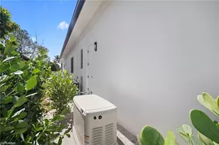 786 107th Ave N, Naples, FL 34108 - Photo 49