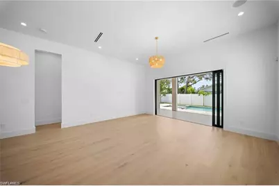 638 93rd Ave N, Naples, FL 34108 - Photo 11