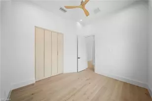658 93rd Ave N, Naples, FL 34108 - Photo 17