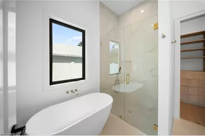 658 93rd Ave N, Naples, FL 34108 - Photo 25