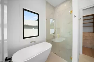 658 93rd Ave N, Naples, FL 34108 - Photo 25