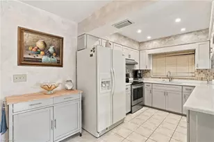 714 107th Ave N, Naples, FL 34108 - Photo 7