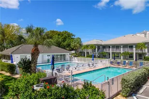 519 Roma Ct, Naples, FL 34110 - Photo 5