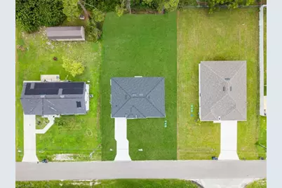 2811 1st St SW, Lehigh Acres, FL 33976 - Photo 27