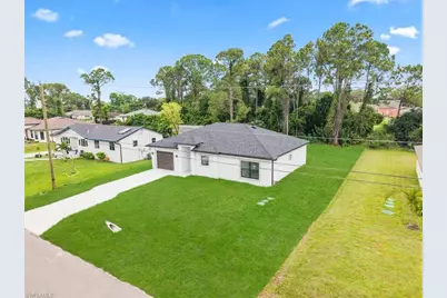 2811 1st St SW, Lehigh Acres, FL 33976 - Photo 5