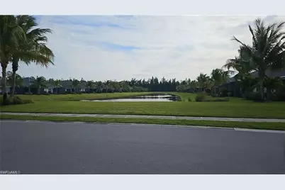 2305 Ariane Dr, Naples, FL 34112 - Photo 31