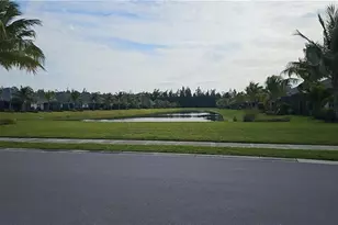 2305 Ariane Dr, Naples, FL 34112 - Photo 31