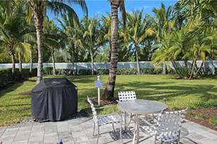 2305 Ariane Dr, Naples, FL 34112 - Photo 35