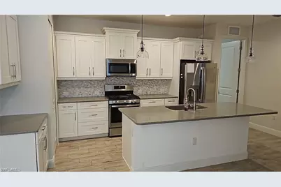 2305 Ariane Dr, Naples, FL 34112 - Photo 21