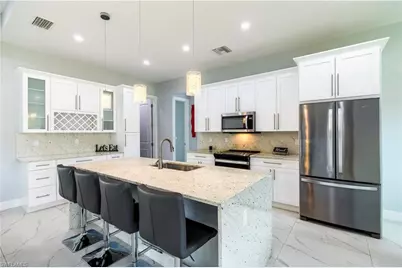 490 39th Ave NE, Naples, FL 34120 - Photo 11