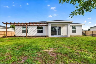 204 NW 28th Ter, Cape Coral, FL 33993 - Photo 21
